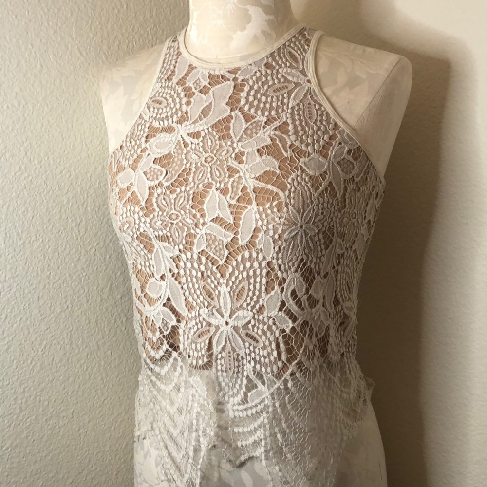 Lace high neck tank top